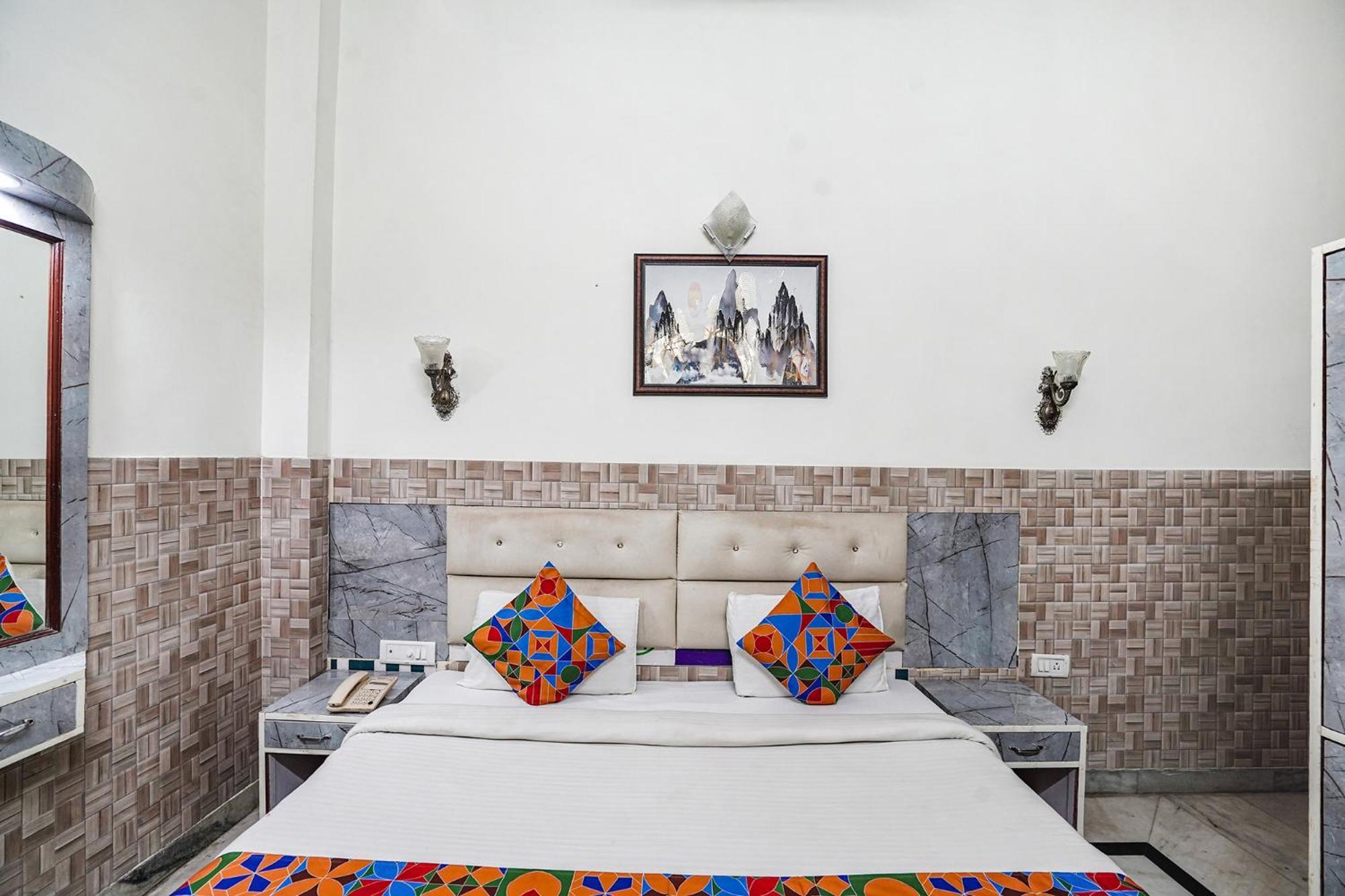 Fabhotel Sarwan Агра Екстер'єр фото