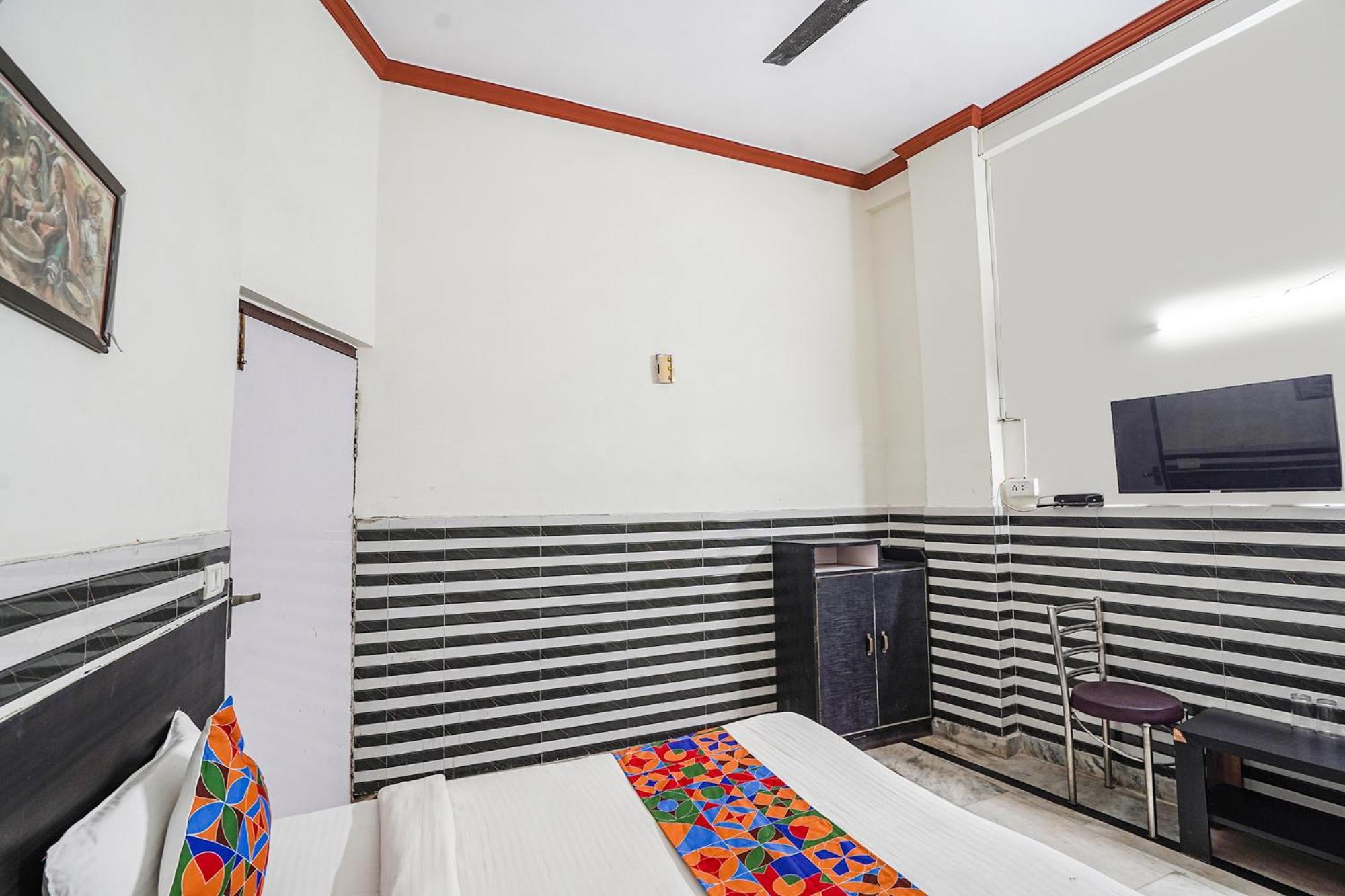 Fabhotel Sarwan Агра Екстер'єр фото