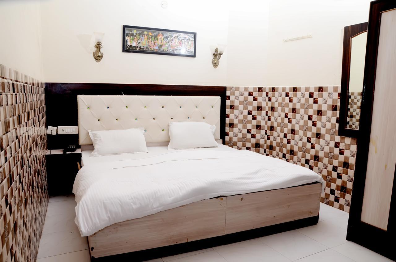 Fabhotel Sarwan Агра Екстер'єр фото