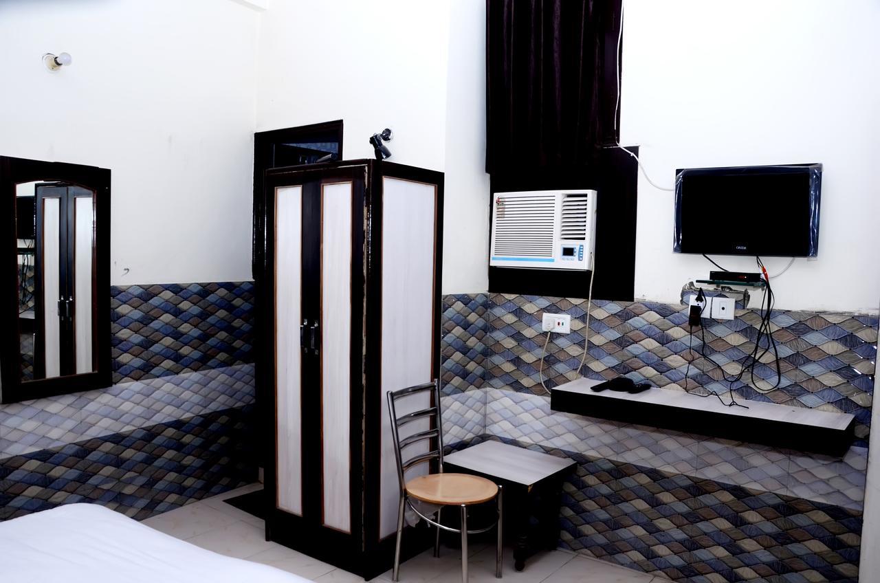 Fabhotel Sarwan Агра Екстер'єр фото