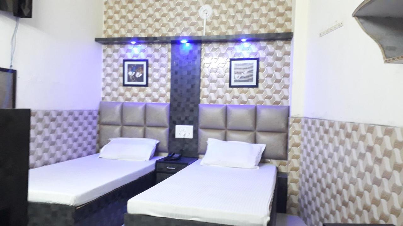 Fabhotel Sarwan Агра Екстер'єр фото