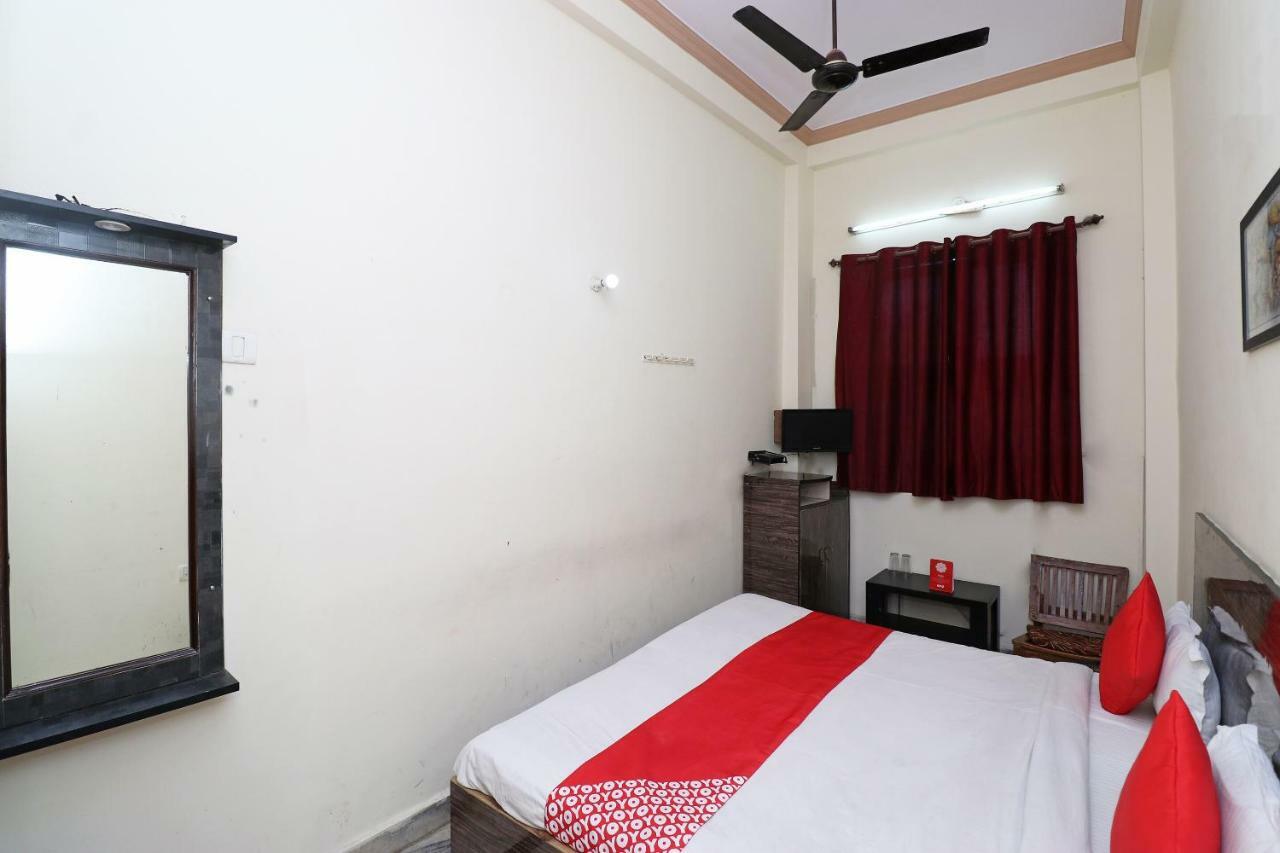 Fabhotel Sarwan Агра Екстер'єр фото